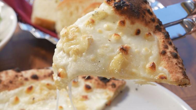 古宇利島の高台からの絶景と美食に癒されるリゾートホテル「BATON SUITE 沖縄古宇利島」（今帰仁村）