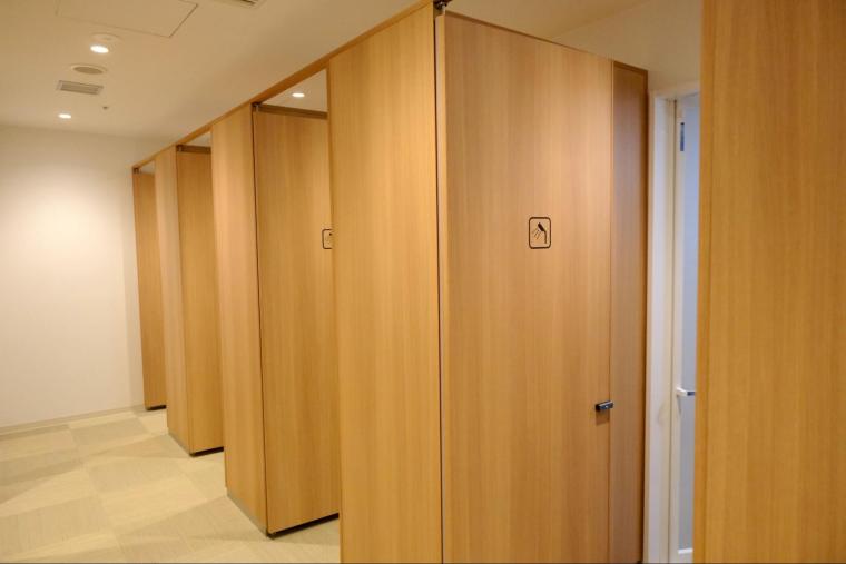 もう空港難民にならない！那覇空港に宿泊できる「ファーストキャビン」新スタイルのホテルが開業、シャワー・デイユースも OK