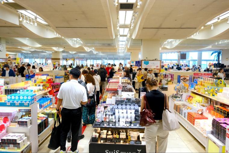 沖縄のお土産は空港で？！”那覇空港限定”こだわりと物語が詰め込まれた「とっておきの沖縄土産」