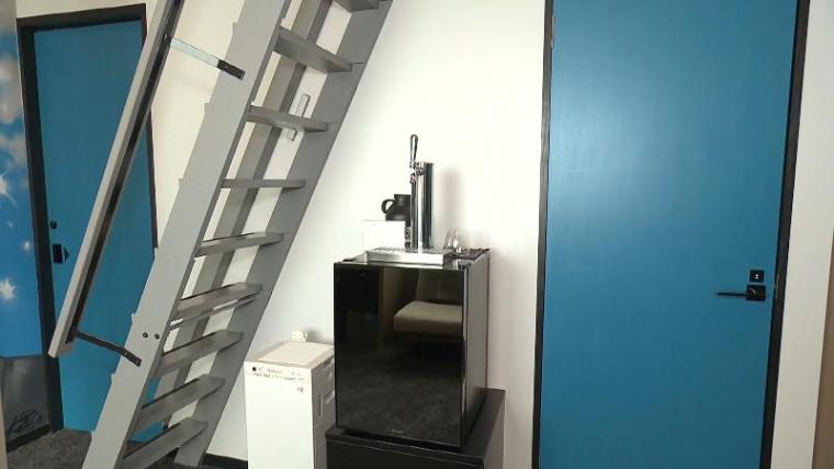 客室に飲み放題サーバー! クラフトビール×宿泊の最強コンビ【静岡県静岡市・ザ ヴィラ＆バレル ラウンジ】