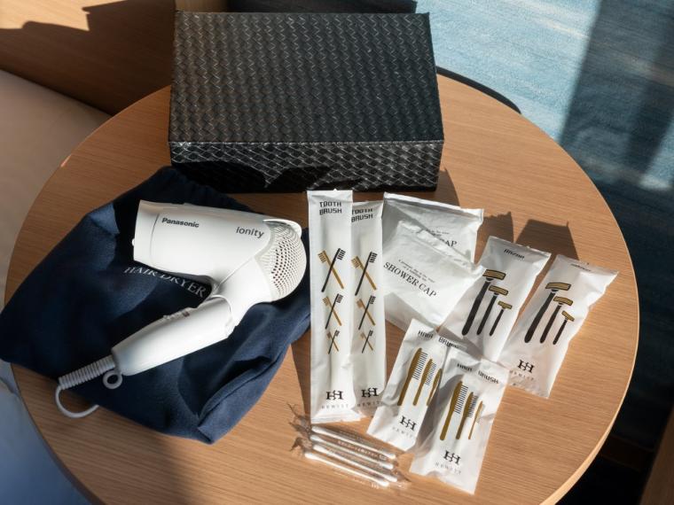 インフィニティ温泉と約 150 種類の贅沢ブッフェを堪能「函館湯の川温泉 海と灯」