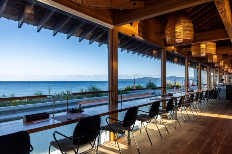 出雲の絶景に癒やされる時間。海を望む断崖の中の「IZUMO HOTEL THE CLIFF」で非日常ステイ