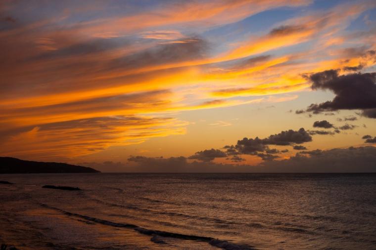 出雲の絶景に癒やされる時間。海を望む断崖の中の「IZUMO HOTEL THE CLIFF」で非日常ステイ