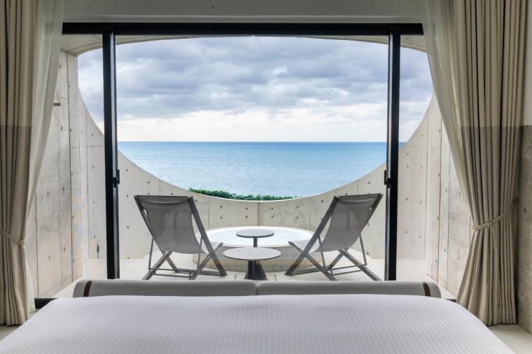 出雲の絶景に癒やされる時間。海を望む断崖の中の「IZUMO HOTEL THE CLIFF」で非日常ステイ