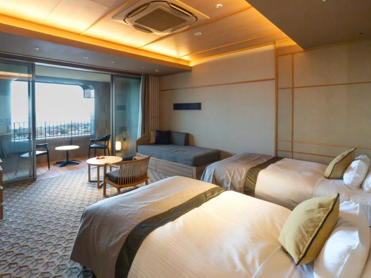 【静岡県】水盤テラスの絶景と温泉露天風呂付客室に癒やされる「亀の井ホテル 伊豆高原」 