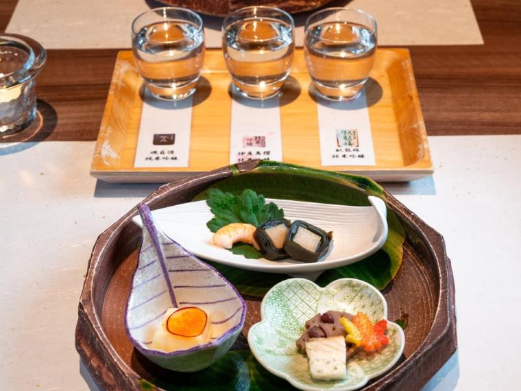 【静岡県】水盤テラスの絶景と温泉露天風呂付客室に癒やされる「亀の井ホテル 伊豆高原」 