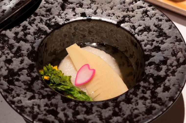 【静岡県】水盤テラスの絶景と温泉露天風呂付客室に癒やされる「亀の井ホテル 伊豆高原」 