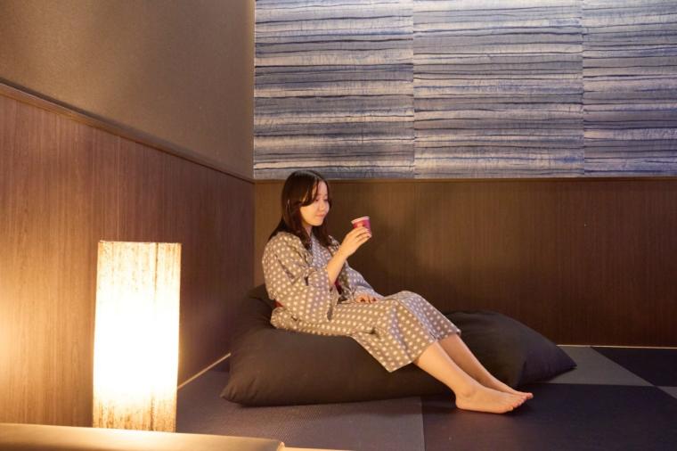 伊豆の海も夕焼けも温泉で満喫！14もの貸切風呂と豪華舟盛りが楽しめる「ニューとみよし」