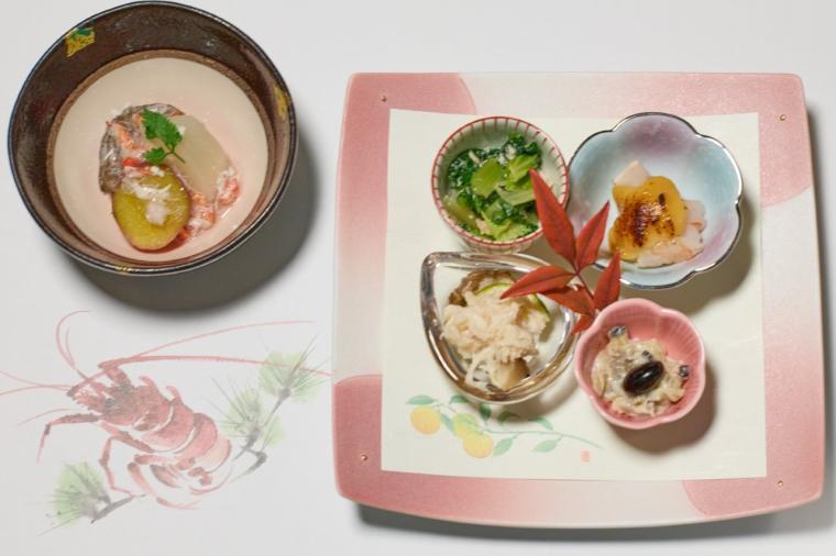 伊豆の海も夕焼けも温泉で満喫！14もの貸切風呂と豪華舟盛りが楽しめる「ニューとみよし」