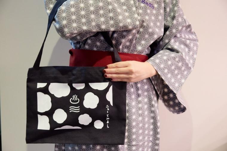 伊豆の海も夕焼けも温泉で満喫！14もの貸切風呂と豪華舟盛りが楽しめる「ニューとみよし」