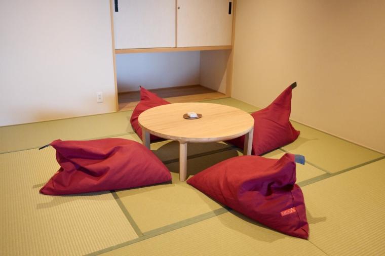 伊豆の海も夕焼けも温泉で満喫！14もの貸切風呂と豪華舟盛りが楽しめる「ニューとみよし」