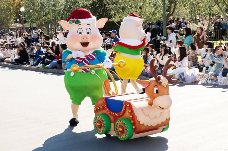 新パレード「トイズ・ワンダラス・クリスマス！」がすごい！東京ディズニーランドのクリスマス