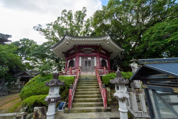 三番札所 亀光山 釈迦院 金泉寺（きこうざん しゃかいん こんせんじ）