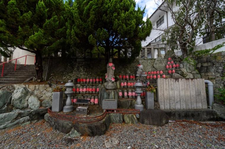 七番札所 光明山 蓮華院 十楽寺（こうみょうざん れんげいん じゅうらくじ）