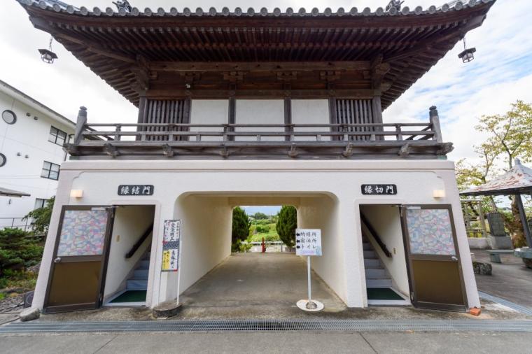 七番札所 光明山 蓮華院 十楽寺（こうみょうざん れんげいん じゅうらくじ）