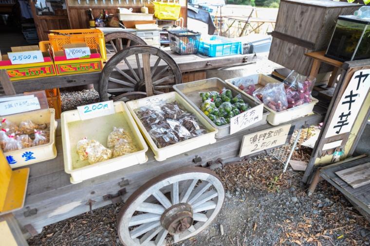 鐘萬 うるし茶屋