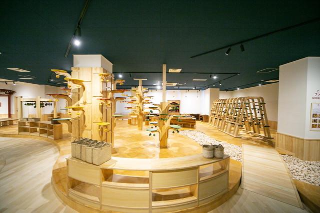 雨の日でも OK！親子で非日常の遊びが体験できる最新スポット