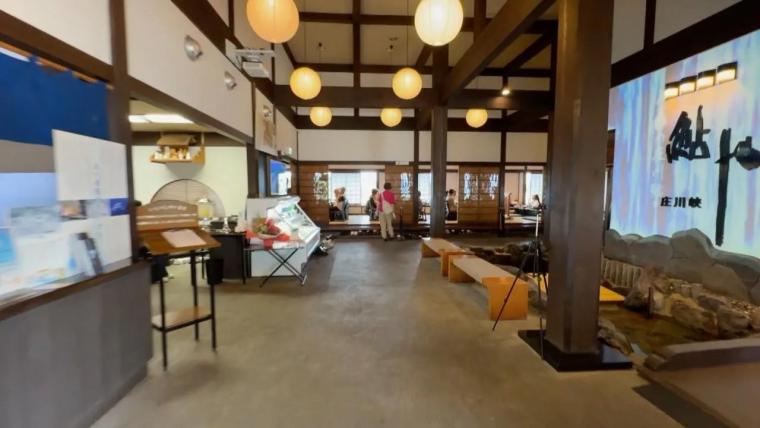 小ぶりで骨までやわらか！清流のめぐみ 庄川鮎を堪能【鮎料理専門店鮎や】