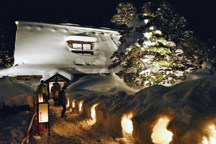 【富山イルミネーションまとめ 2025-2026】定番のまちなかスポットや世界遺産の合掌造りライトアップも