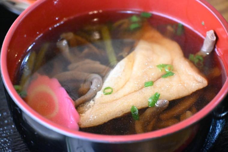 茅葺き屋根の古民家で梼原の味をまるごと堪能「農家レストラン くさぶき」