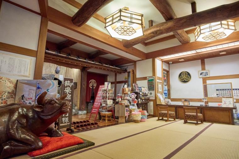 歴史の宿 金具屋