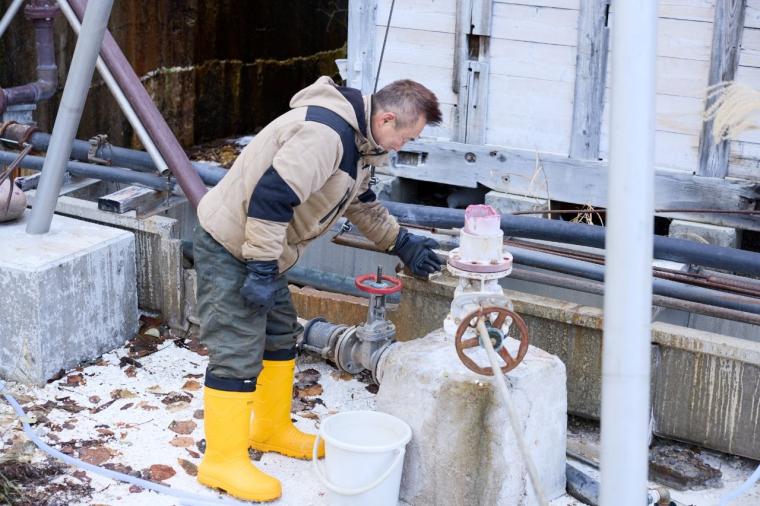 歴史の宿 金具屋