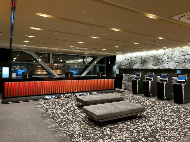 「リブマックスさきしまコスモタワーホテル」ロビー2