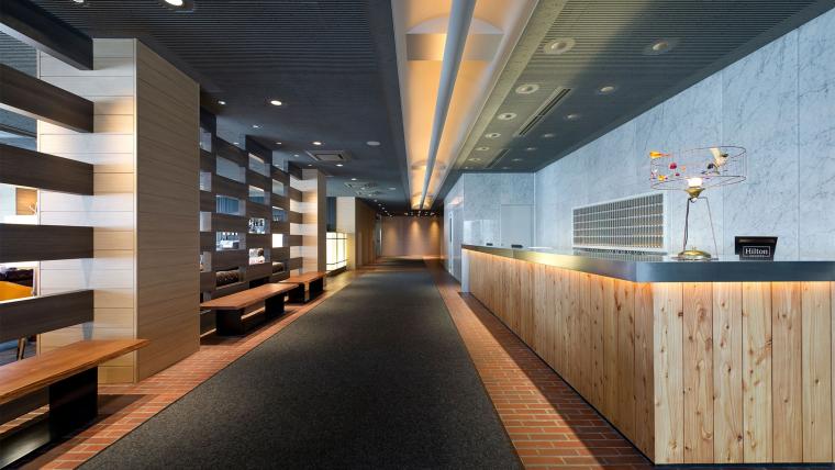 「ザ・グリーンリーフ・ニセコビレッジ タペストリー・コレクションbyヒルトン」ロビー3