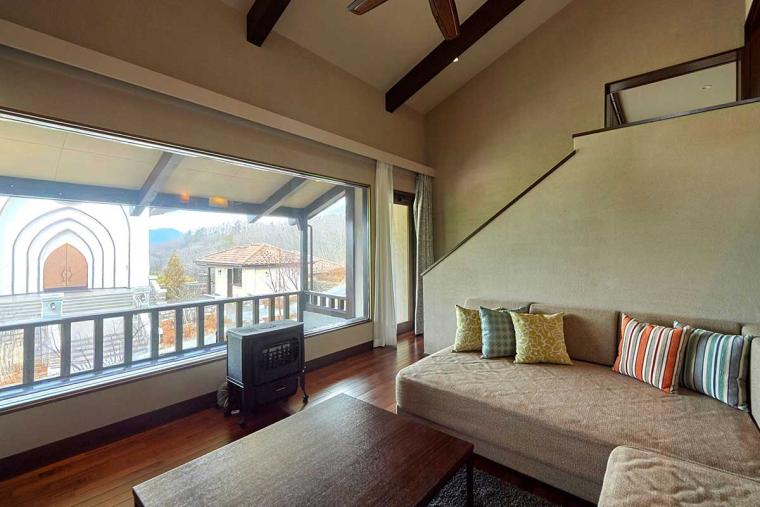 正面教会ヴィラスイート（ツイン）