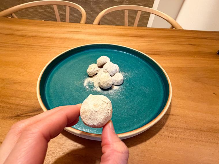 鳥取のお土産にも。老舗和菓子店が作る、“新時代”の四角い大福と和風クッキー