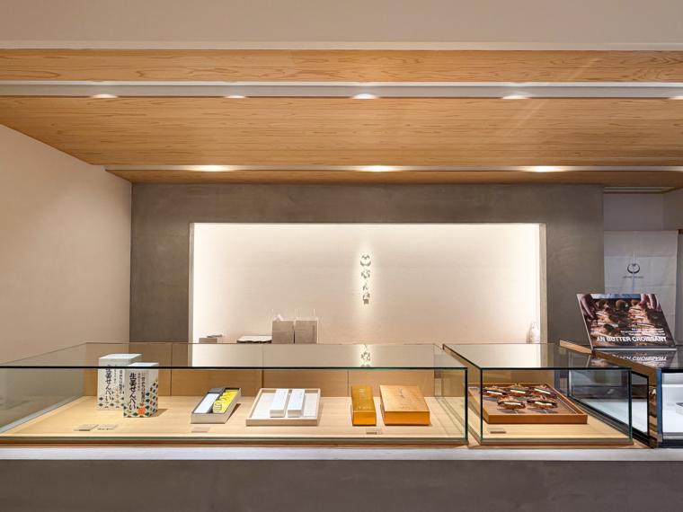 鳥取のお土産にも。老舗和菓子店が作る、“新時代”の四角い大福と和風クッキー