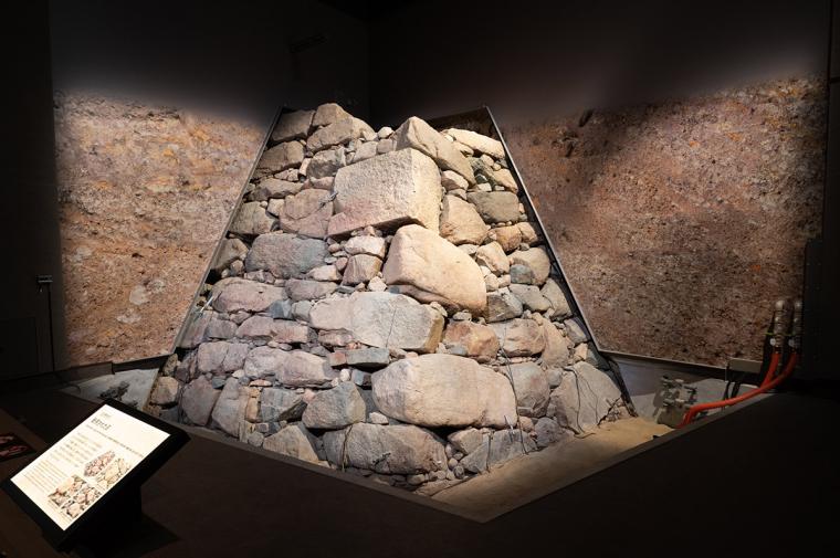 大阪城 豊臣石垣館