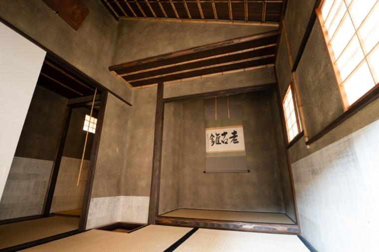 立礼茶席と千利休の茶室