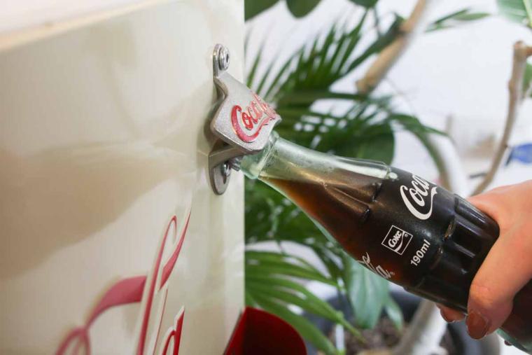 あぐー豚を肉巻きおにぎりとサンドイッチで！「琉球ライスボール」で叶える至福の国際通り食べ歩き（那覇市）