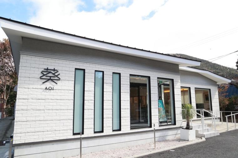 葵ベーカリーカフェ