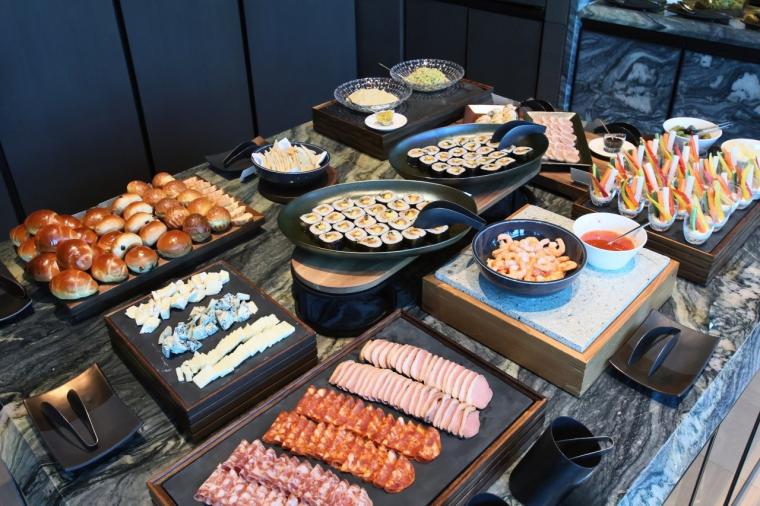 東京湾を望む絶景とともに心を整える「JWマリオット・ホテル東京」でのマインドフルな滞在