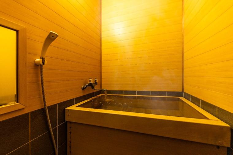 西山温泉 慶雲館