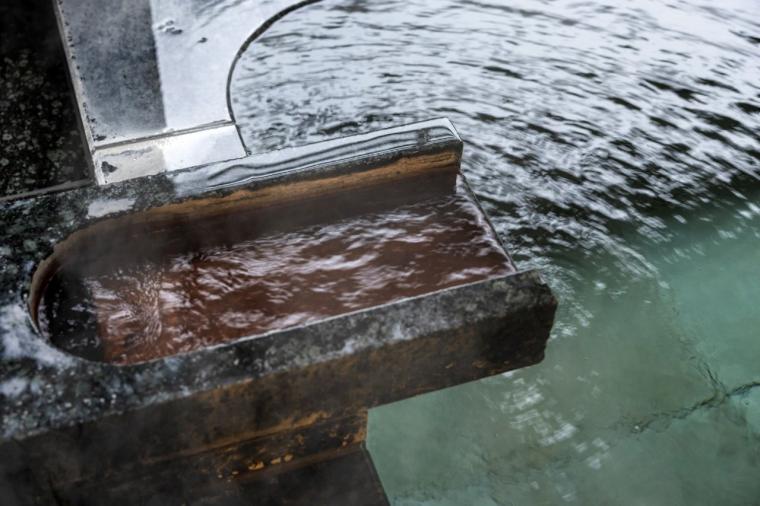 西山温泉 慶雲館