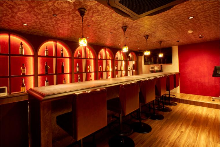 神戸ポートタワーホテル 「スナック&バーさかべ」