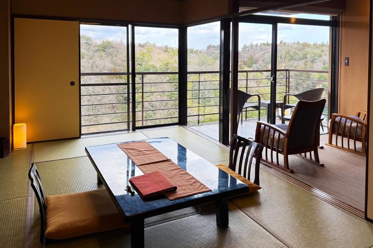 洞窟風呂の宿 百楽荘