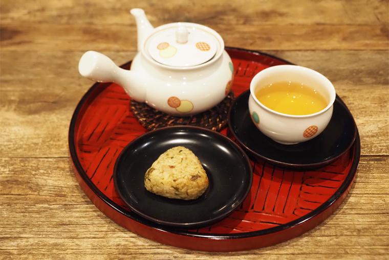 洞窟風呂の宿 百楽荘