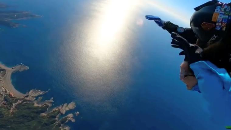 【和歌山】南紀白浜 の海を空から一望！新アクティビティ「オーシャンスカイダイビング」