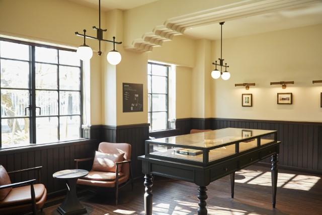 【絶景ホカンス】憧れホテルが隠れたビュースポットに！？非日常な特等席で春景色に出会う