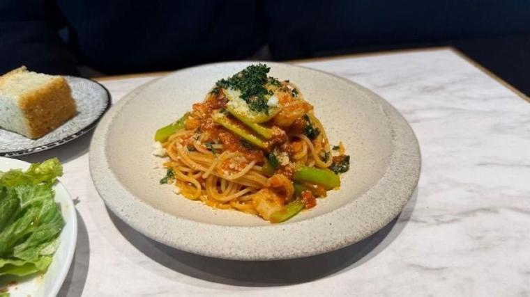 【札幌駅徒歩 1 分】選べるランチが魅力！良コスパ×おしゃれ空間なお店をご紹介【もっくんの北海道グルメ日記 No.2】