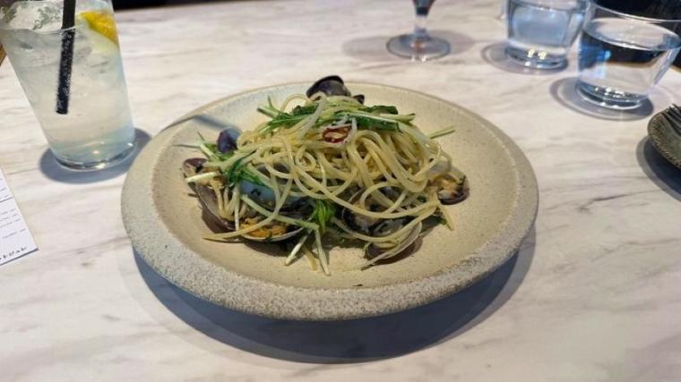 【札幌駅徒歩 1 分】選べるランチが魅力！良コスパ×おしゃれ空間なお店をご紹介【もっくんの北海道グルメ日記 No.2】