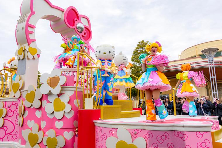 USJ 開業25周年パレード（ハローキティ）