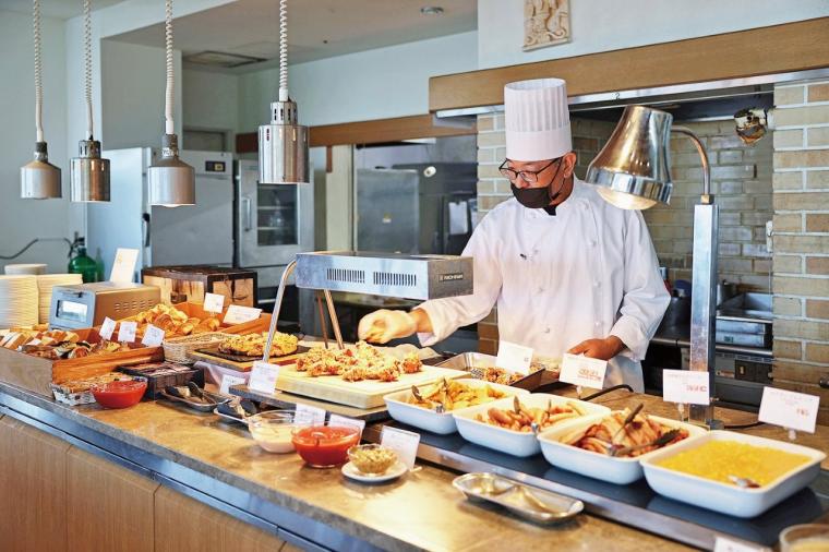 和歌山マリーナシティホテル＋イタリアンレストラン｢カーロ・エ・カーラ｣