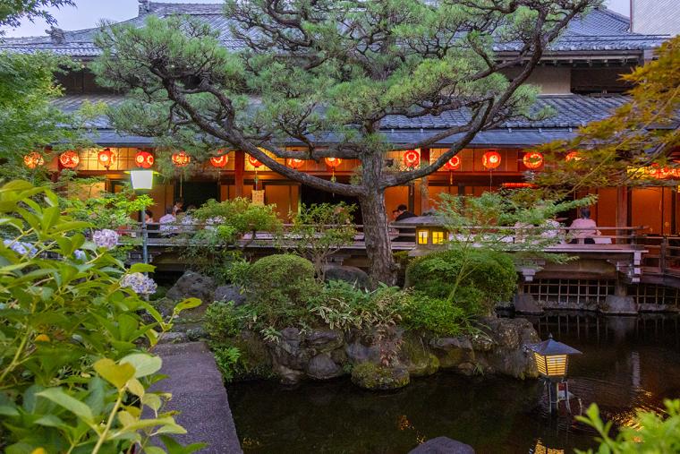 映画『国宝』ロケ地（上七軒歌舞練場）