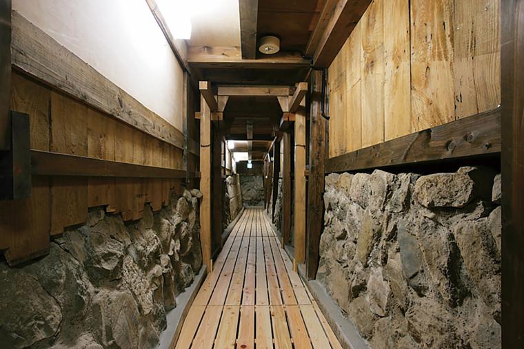 映画『国宝』ロケ地（出石永楽館）