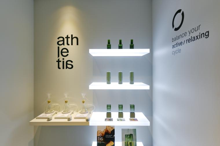 「BASE LAYER HOTEL FUKUOKA」スキンラボ